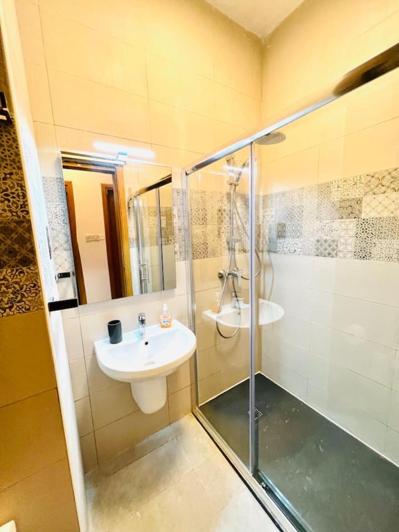 Sliema 3 Bedrooms Apartment Exterior foto